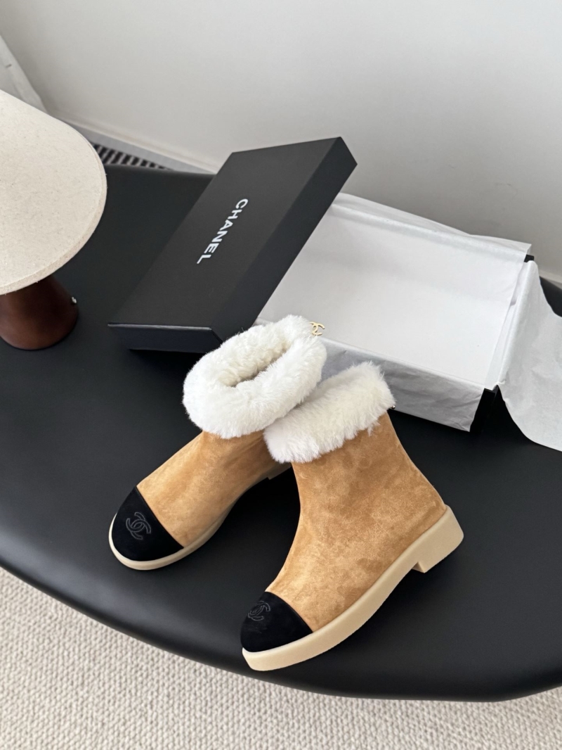 Ch**el boots